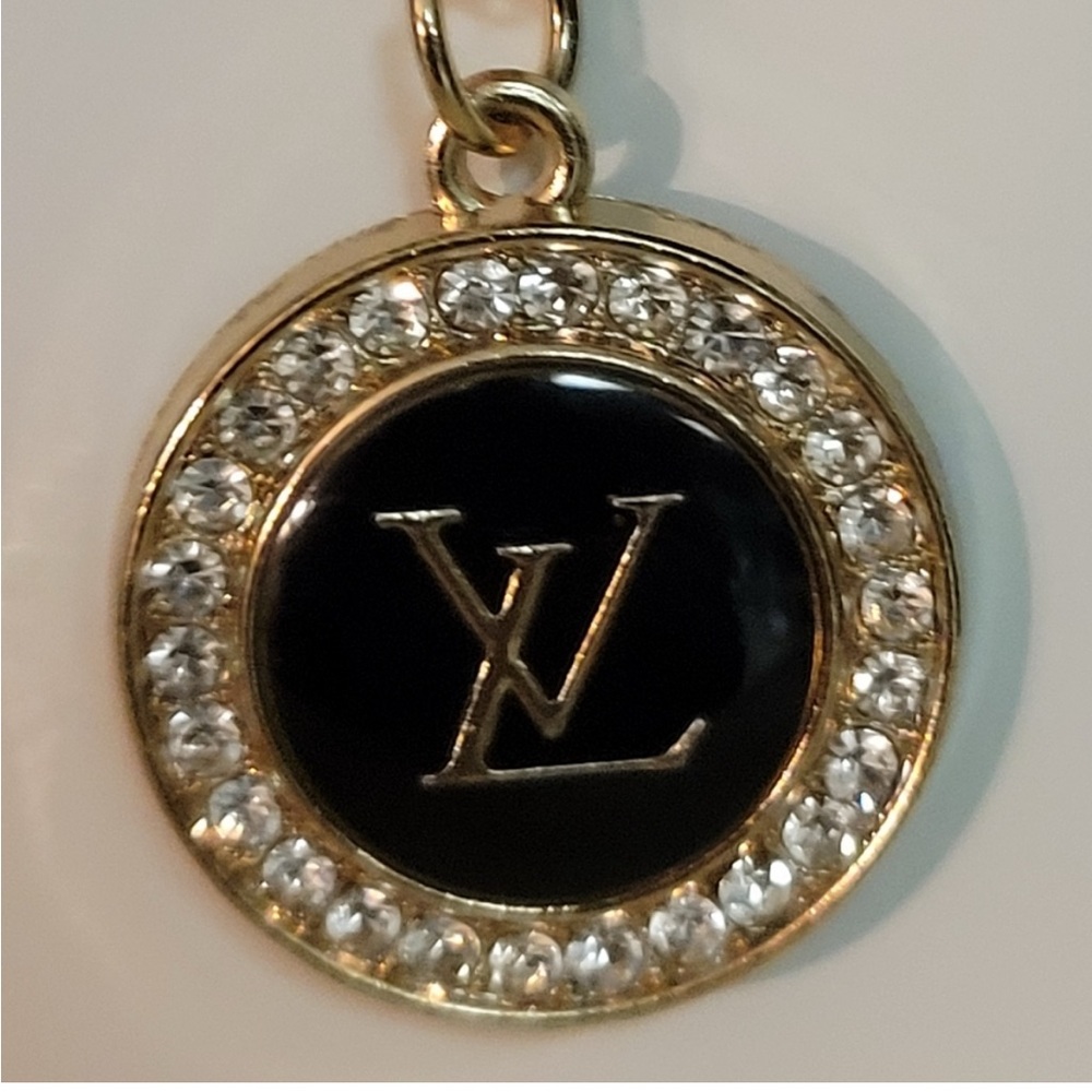 Louis Vuitton Gold/Black Crystal Zipper Pendant 20” Beautiful Necklace